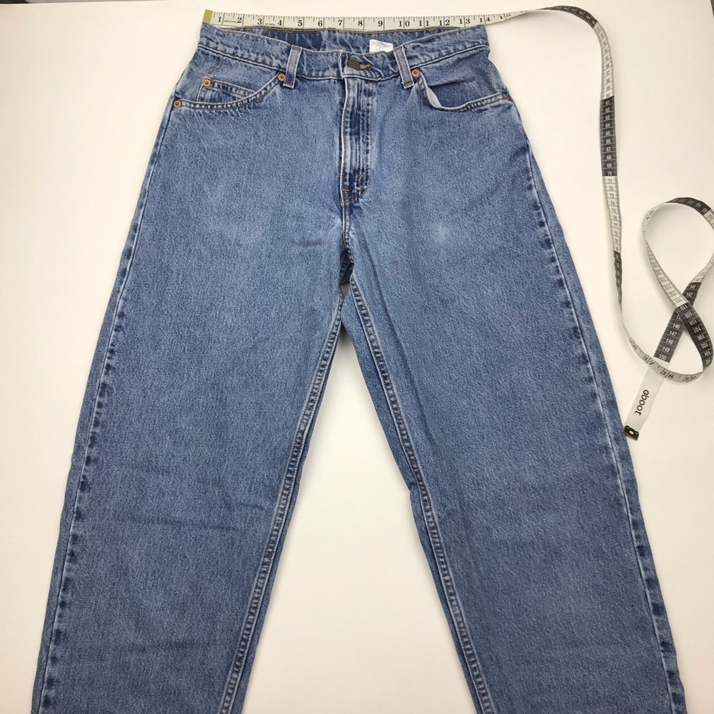 Vintage Levi’s 560 High Waist wedgie fit Jeans - Picture 2 of 7